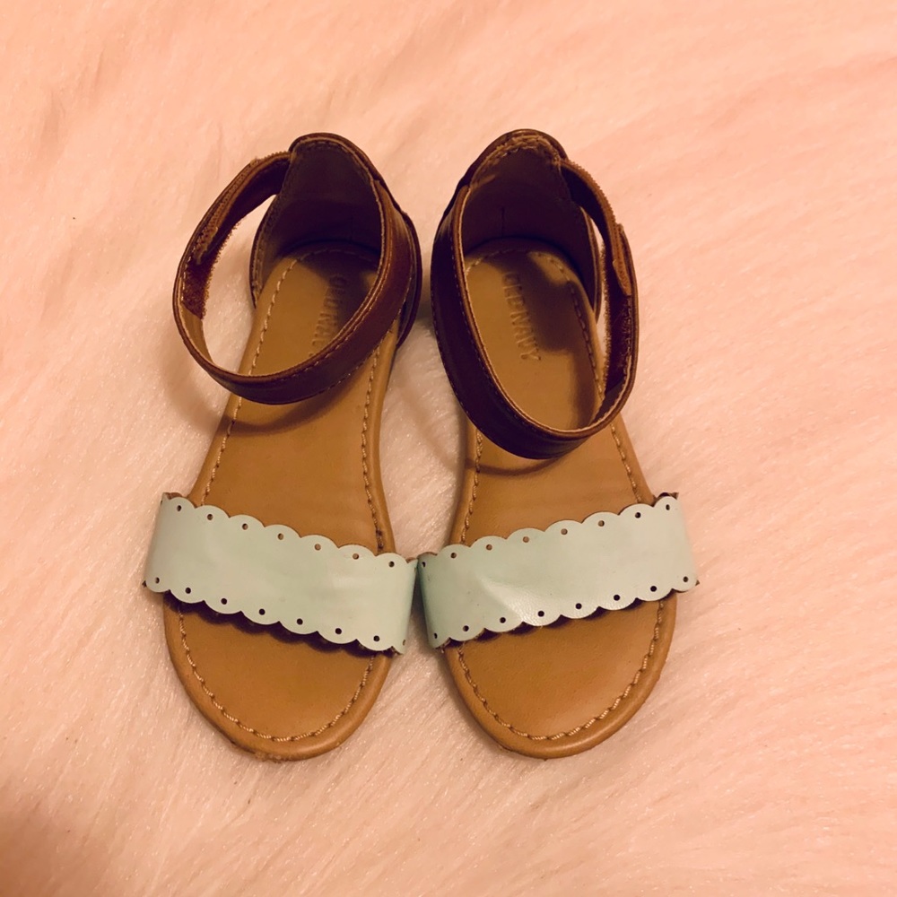 Old Navy Mint Cognac Sandals